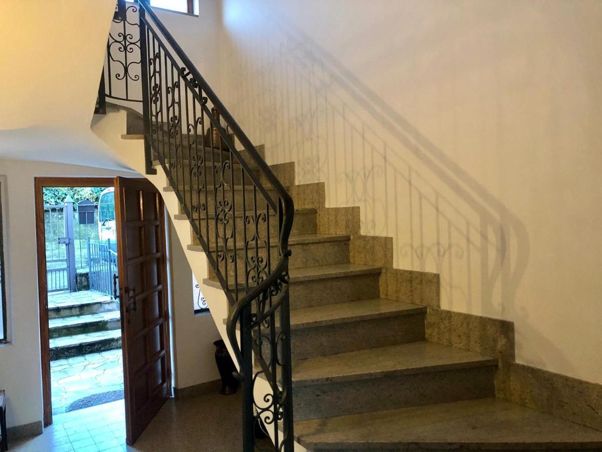 Casa Sissi Appartement Riva di Solto Buitenkant foto