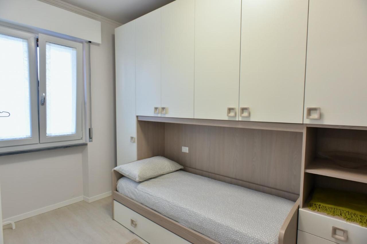 Casa Sissi Appartement Riva di Solto Buitenkant foto